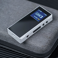 Усилитель-ЦАП для наушников FiiO BTR7 White