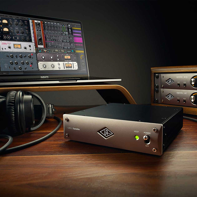 Аудиоинтерфейс Universal Audio Satellite Thunderbolt 3 OCTO Core black - рис.7