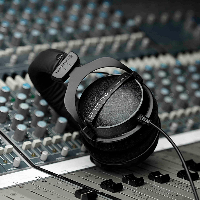 Наушники мониторные Beyerdynamic DT 770 PRO 250 Ω LE black полноразмерные наушники закрытого типа_OpenBox - рис.2