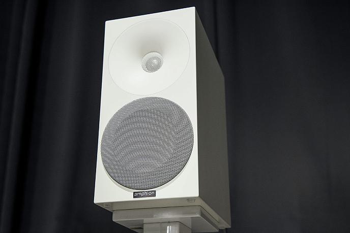 Полочная акустика Amphion Helium510 Full White - рис.8