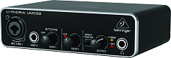 Аудиоинтерфейс BEHRINGER UMC22