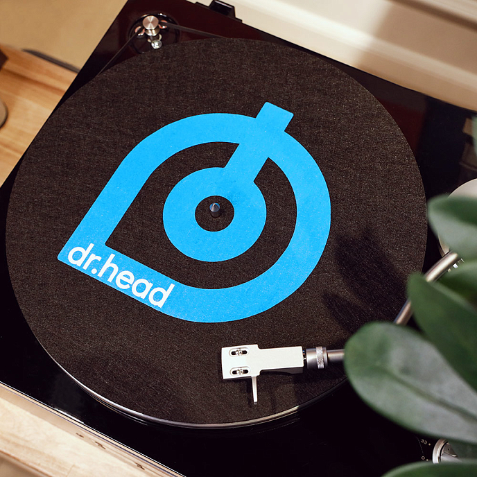 Мат для проигрывателей винила Dr.Head LP SlipMat Big Logo Black - рис.1