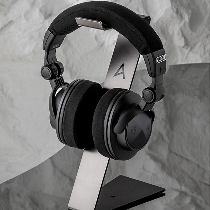 Наушники полноразмерные Astell&Kern Virtuoso Black - рис.11