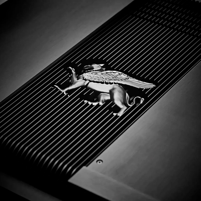 Предусилитель Gryphon Commander NPS Black - рис.3