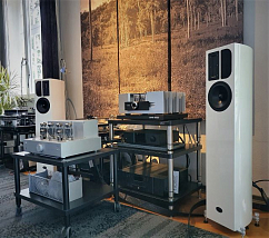 Напольная акустика Apertura Armonia Evolution Maple