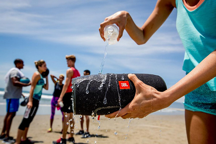 Портативная колонка JBL Xtreme Squad - рис.10