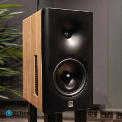 Полочная акустика Dutch  Dutch 8c Speaker Black Natural